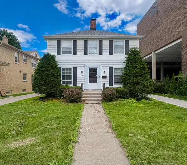 528 N 63rd St, Wauwatosa, WI 53213