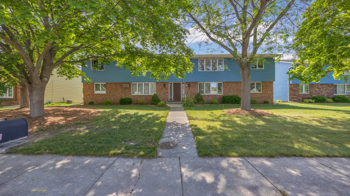 215 S 11 St, Oostburg, WI 53070 - #1