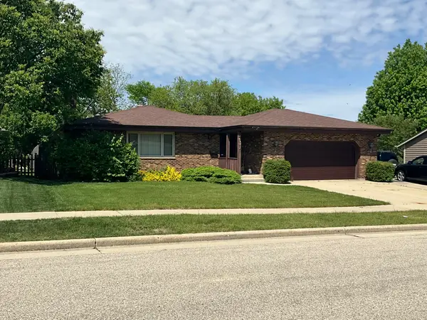 8610 45th Ave, Kenosha, WI 53144