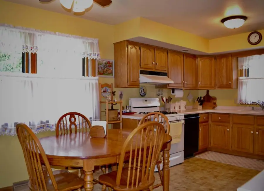 7812 47th Ave, Kenosha, WI 53142 - #2