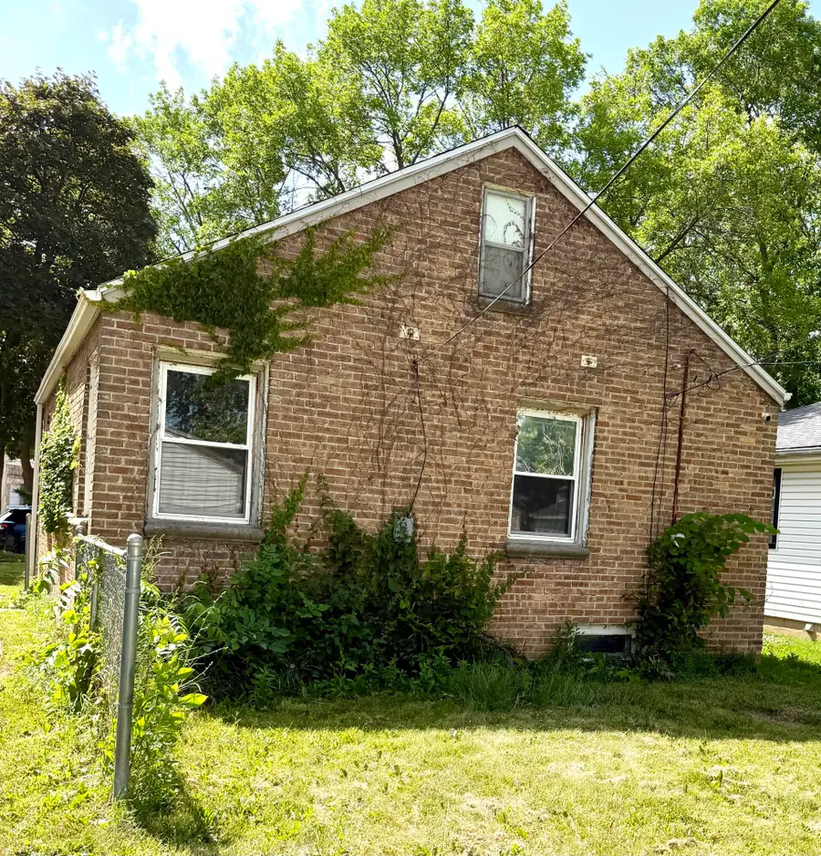 4656 N 21st St, Milwaukee, WI 53209 - #3