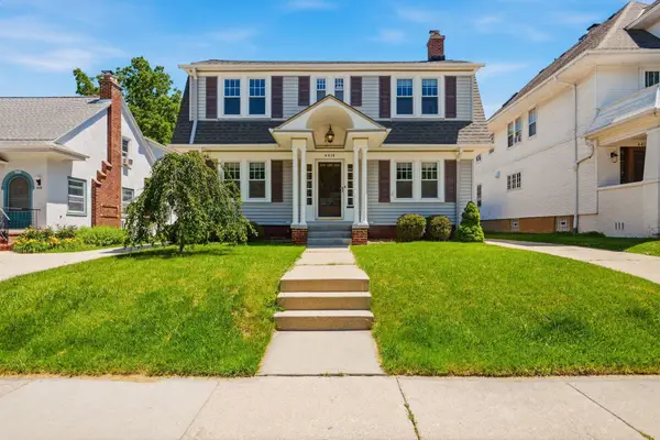 4416 N Murray Ave, Shorewood, WI 53211