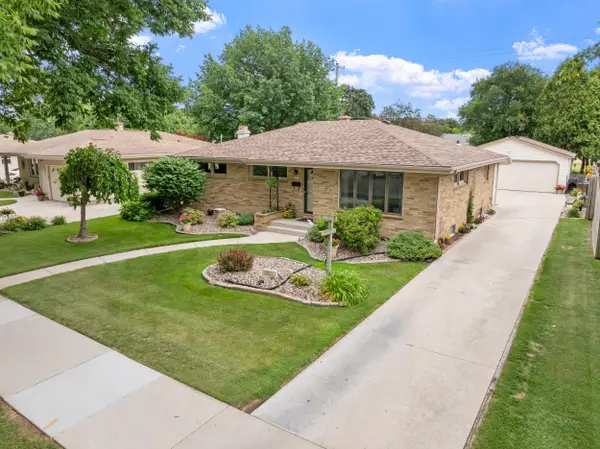2821 S 18th St, Sheboygan, WI 53081