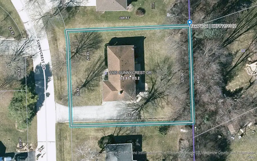 1120 Sunnycrest Dr, Brookfield, WI 53186 - #2