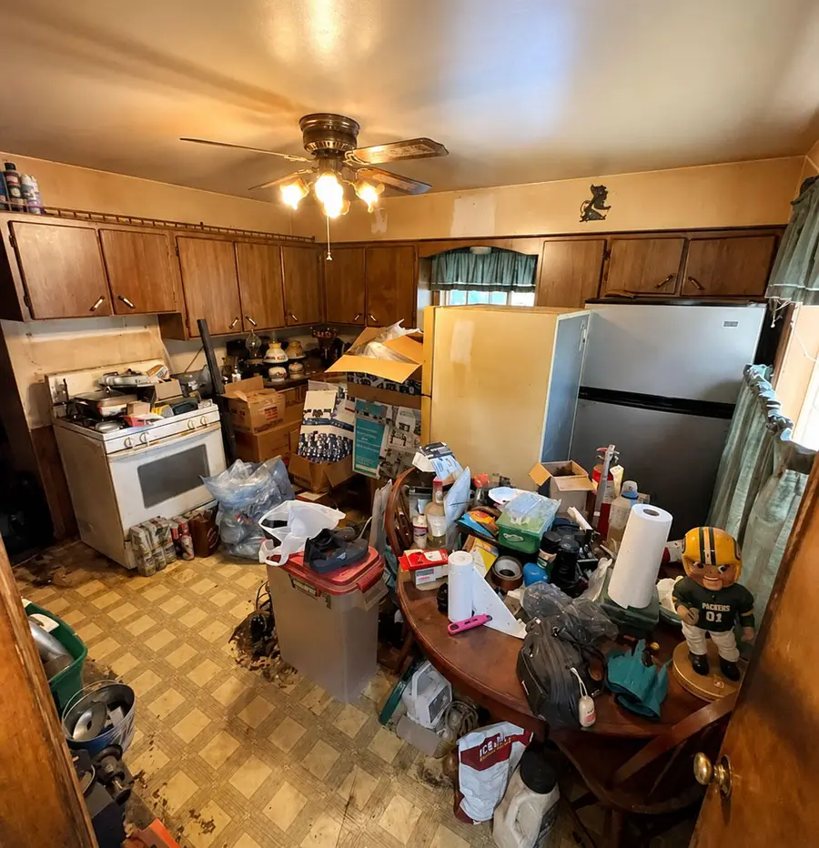 6672 N 54th St, Milwaukee, WI 53223 - #2