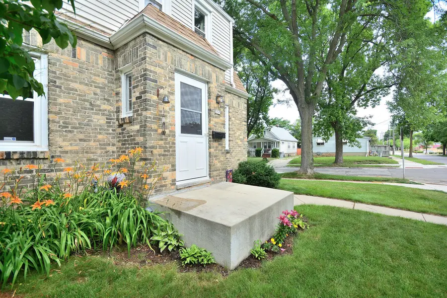 357 N 60th St, Milwaukee, WI 53213 - #3