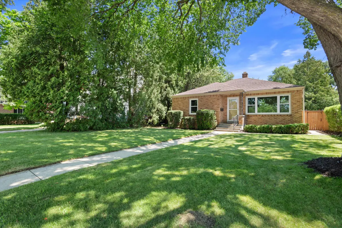205 N Chicago Ave, South Milwaukee, WI 53172 - #1