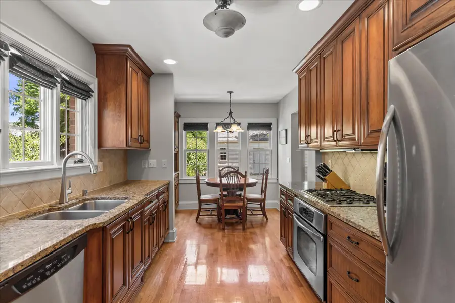 2504 N 90th St, Wauwatosa, WI 53226 - #2
