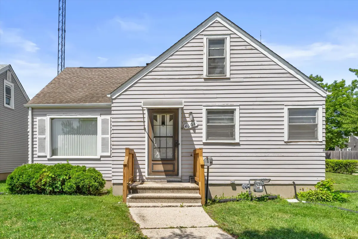 4604 32nd Ave, Kenosha, WI 53144 - #1