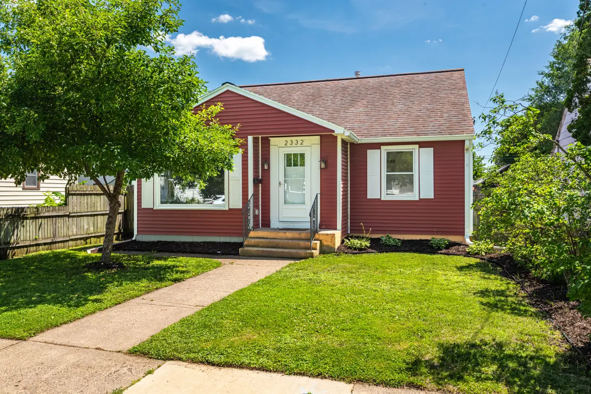 2332 Ferry St, La Crosse, WI 54601 - #1