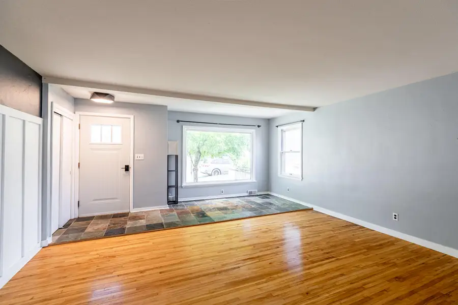 2332 Ferry St, La Crosse, WI 54601 - #2