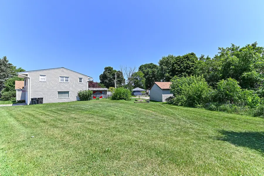 7141 W Forest Home Ave, Greenfield, WI 53220 - #2