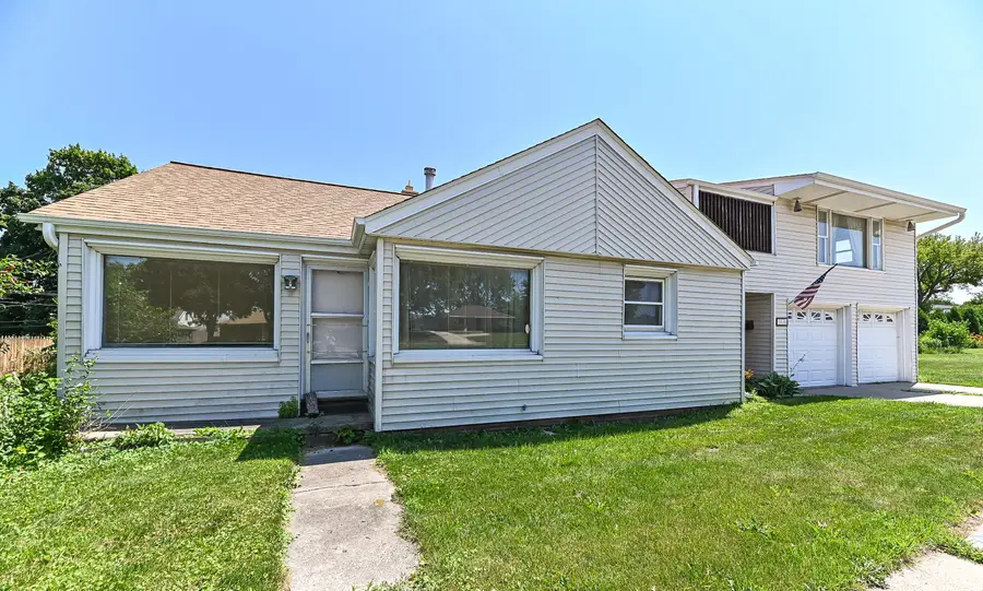 7141 W Forest Home Ave, Greenfield, WI 53220 - #3