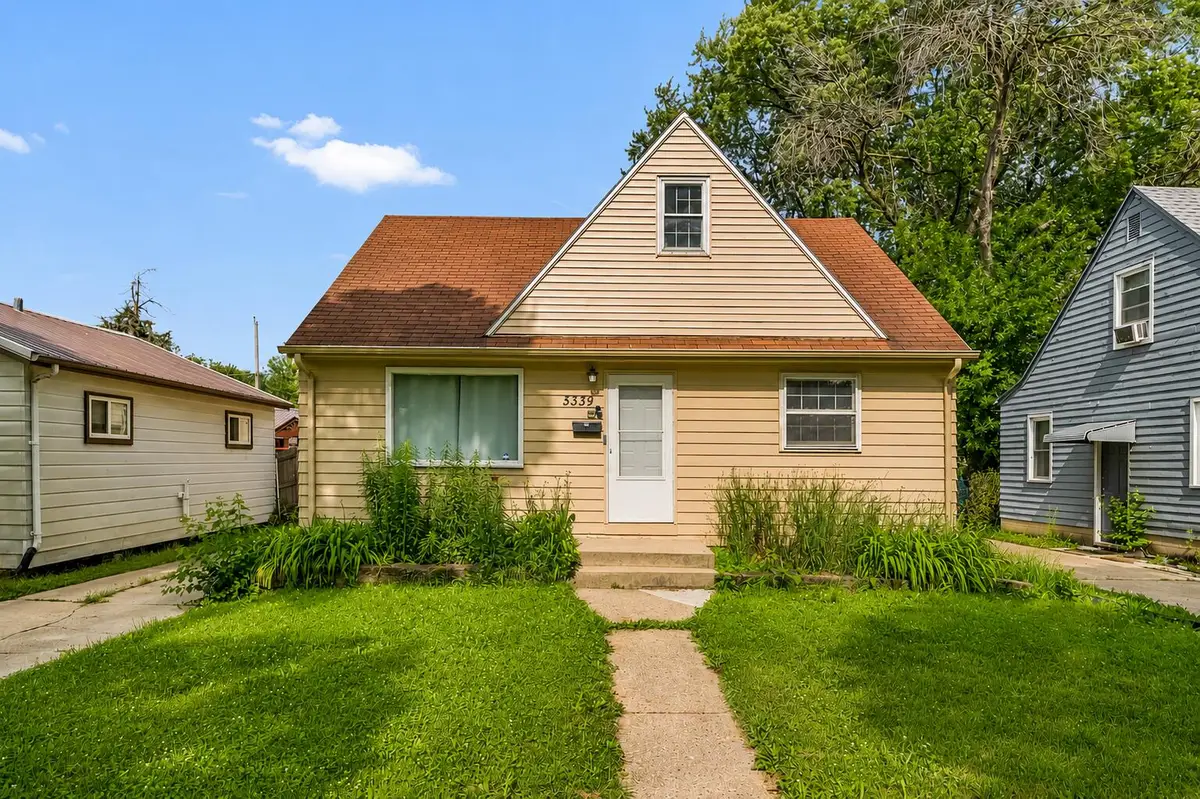 5339 N 58th St, Milwaukee, WI 53218 - #1