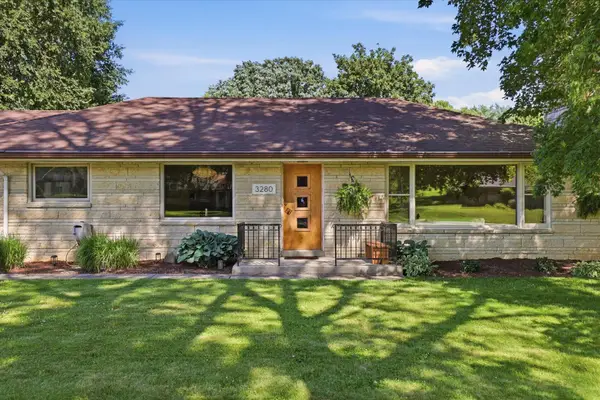 3280 San Marcos Dr, Brookfield, WI 53005