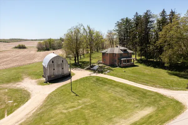 E7155 Traastad Rd, Franklin, WI 54665