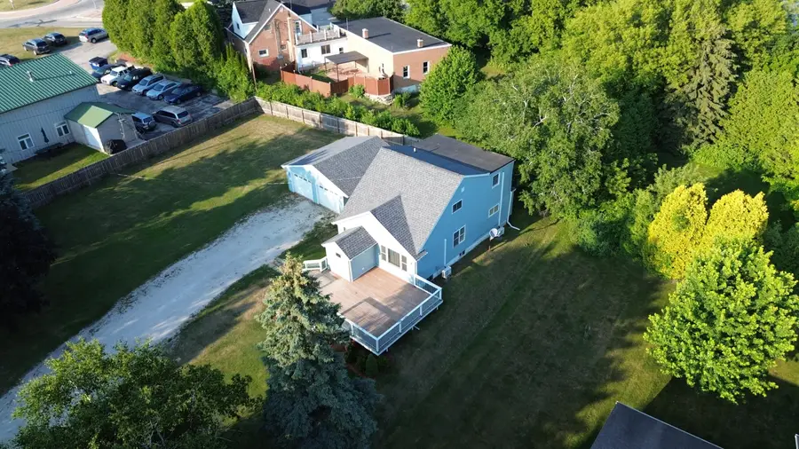 1433 N 40th St, Sheboygan, WI 53081 - #2