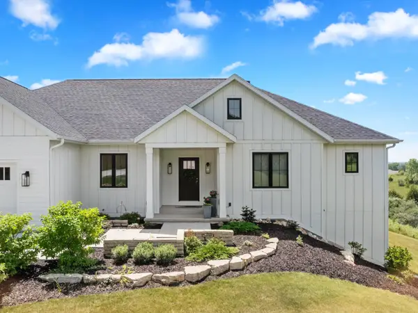 W6812 Lake View Dr, Rhine, WI 53020