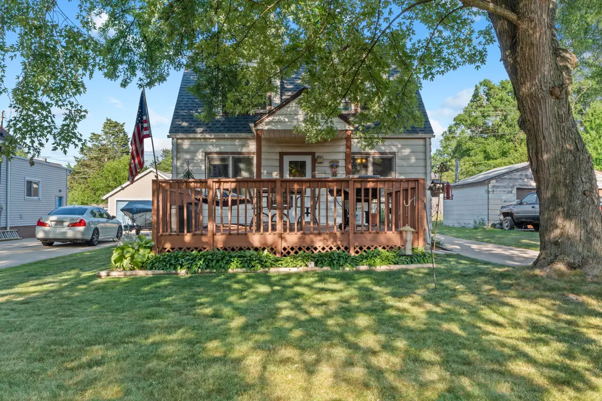 1016 S 97th St, West Allis, WI 53214 - #1