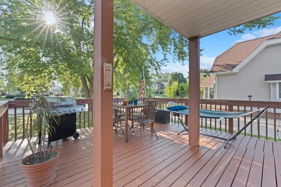 1016 S 97th St, West Allis, WI 53214 - #2