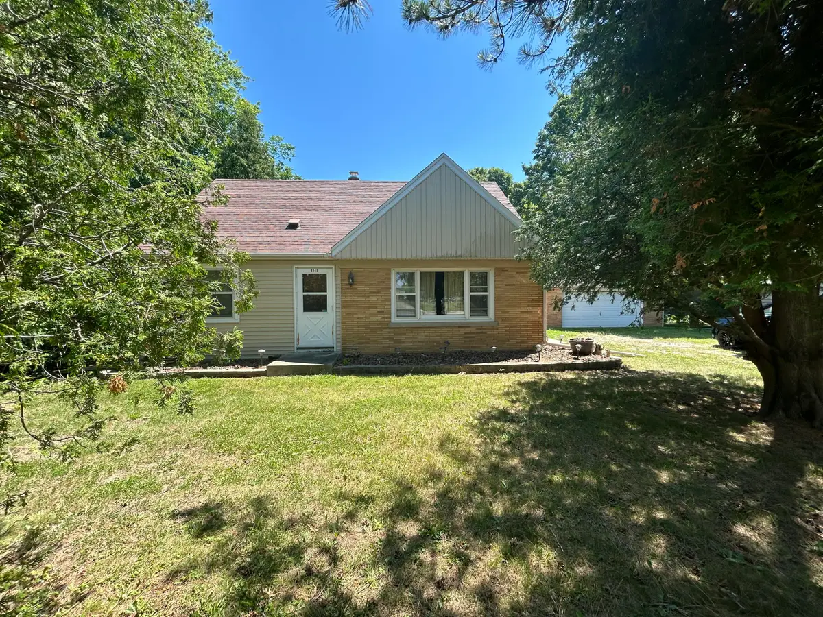 6845 State Highway 31, Caledonia, WI 53402 - #1