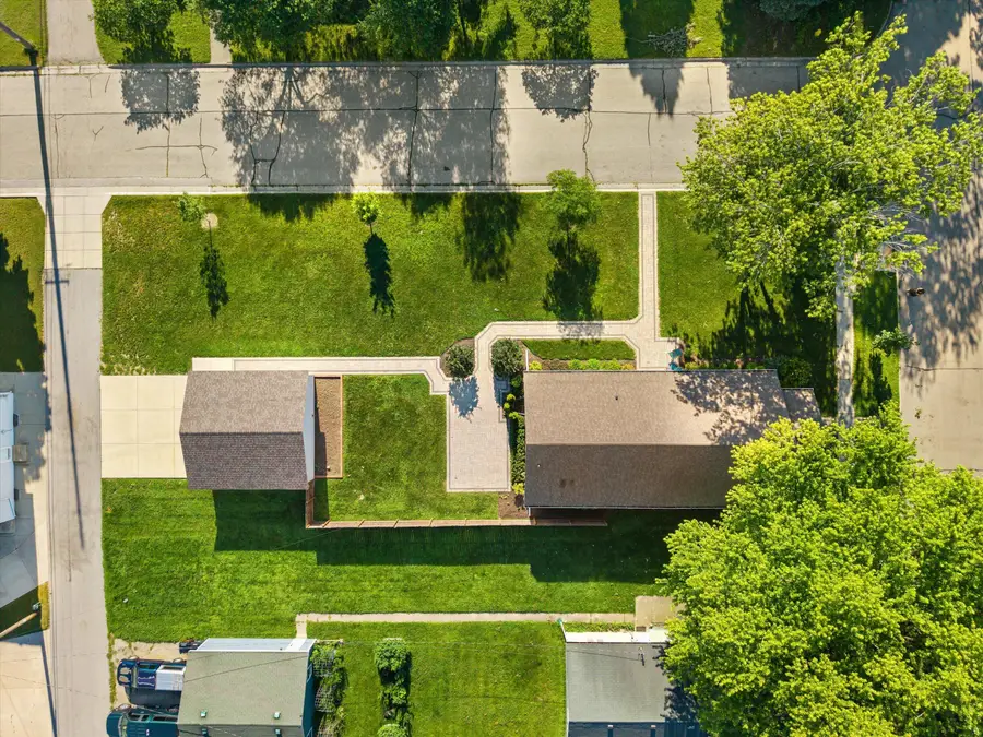 403 Walworth St, Lake Geneva, WI 53147 - #3