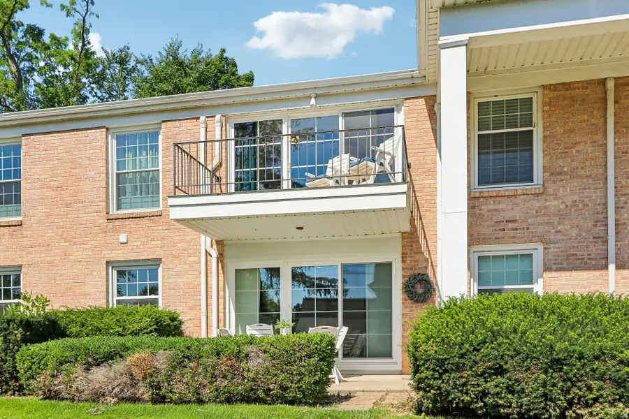 1305 W Main St, Lake Geneva, WI 53147 - #2