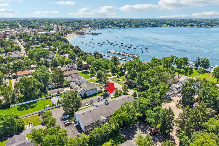 1305 W Main St, Lake Geneva, WI 53147 - #3