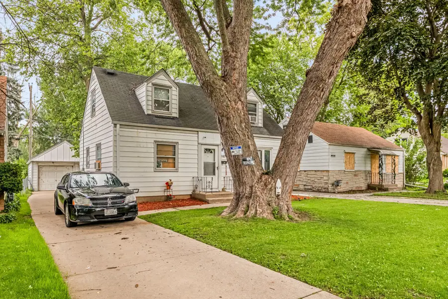 5021 N 58th St, Milwaukee, WI 53218 - #3