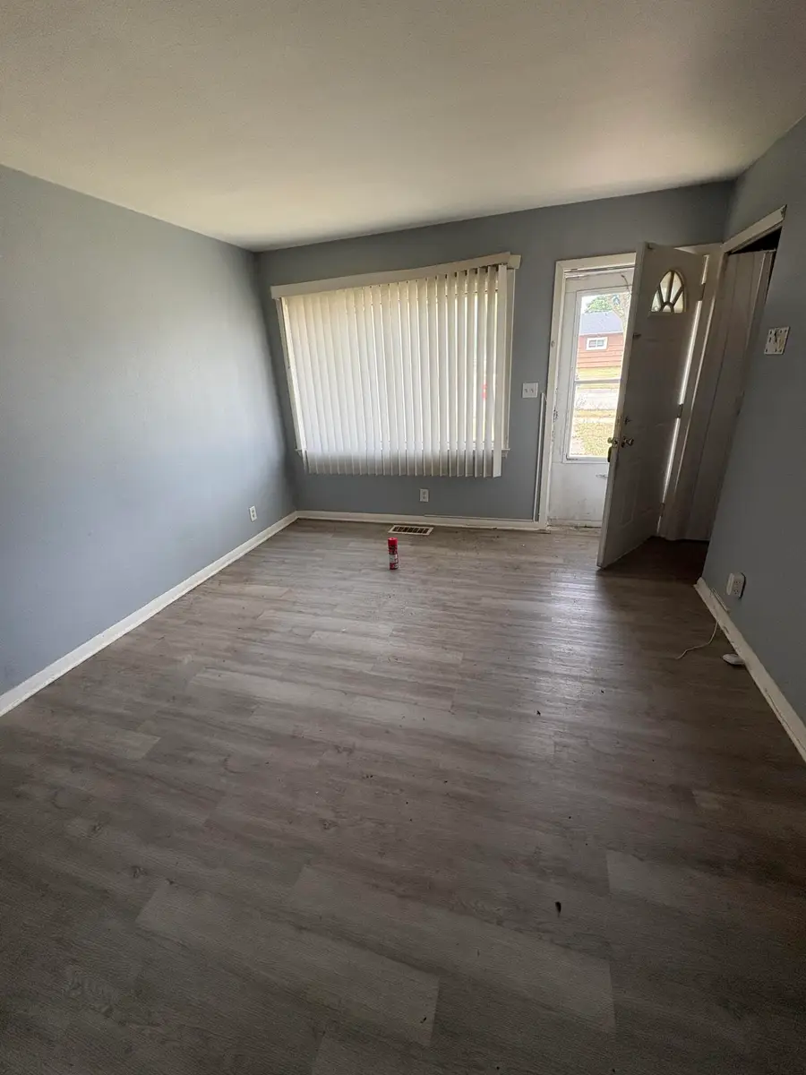 6001 W Carmen Ave, Milwaukee, WI 53218 - #3