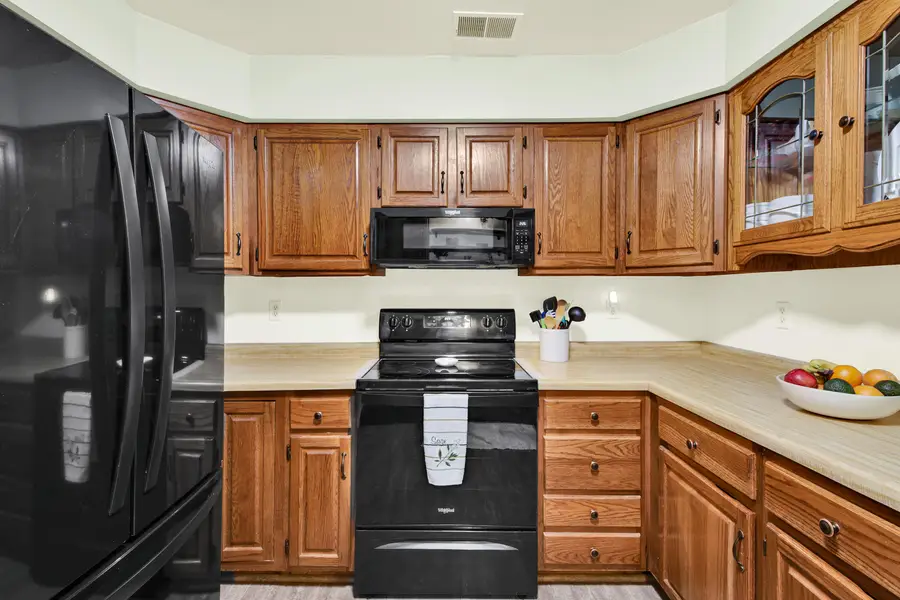 1849 Parknoll Ln, Port Washington, WI 53074 - #2