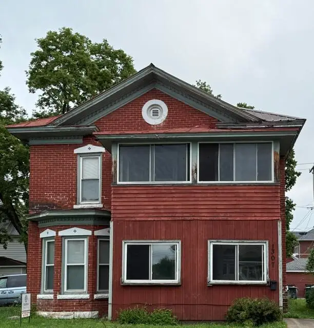 1307 Redfield St, La Crosse, WI 54601 - #1