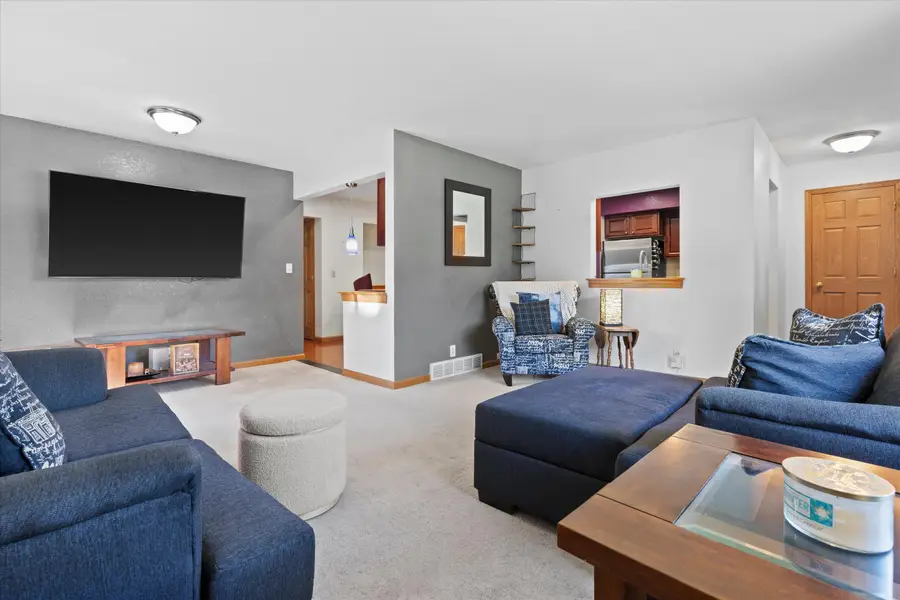 9709 W Morgan Ave, Milwaukee, WI 53228 - #2
