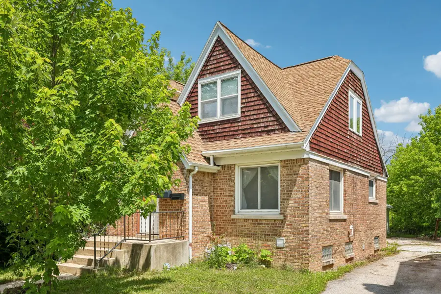 6730 N 58th St, Milwaukee, WI 53223 - #3