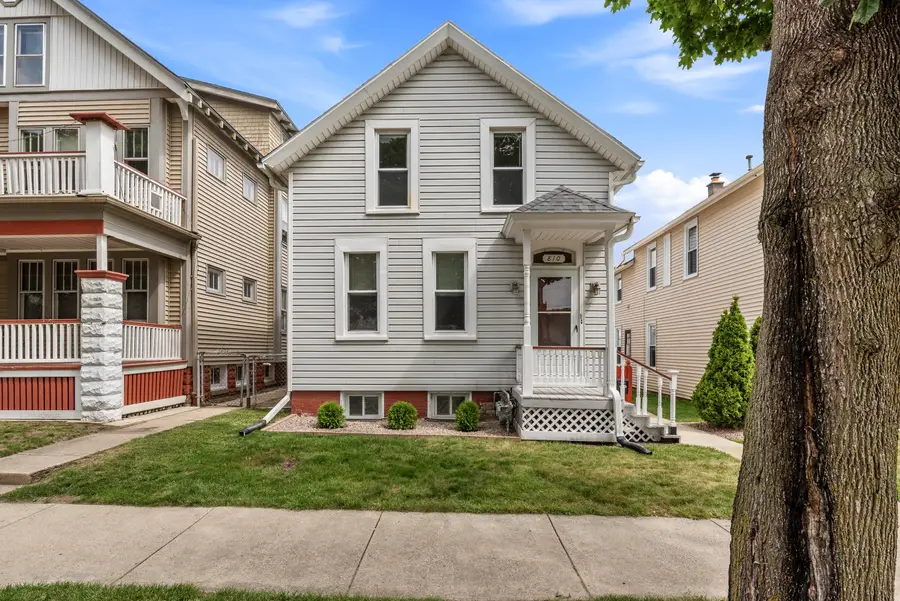 810 E Lincoln Ave, Milwaukee, WI 53207 - #2