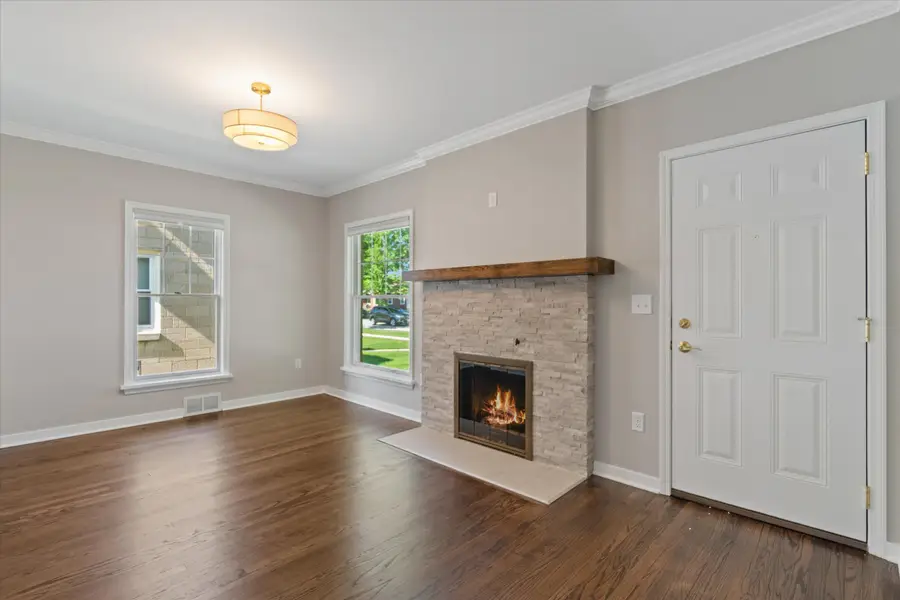5109 N 24th Pl, Milwaukee, WI 53209 - #2