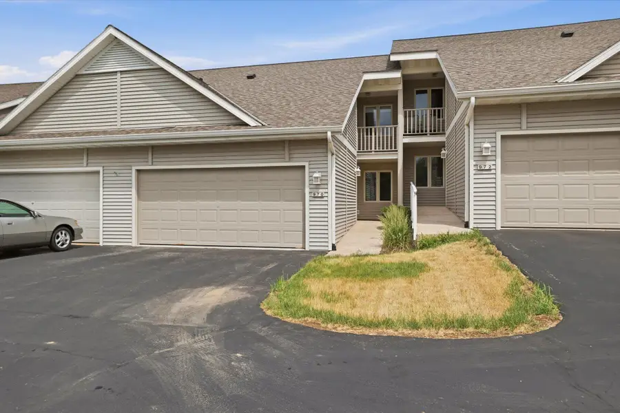 970 Oconomowoc Pkwy, Oconomowoc, WI 53066 - #3