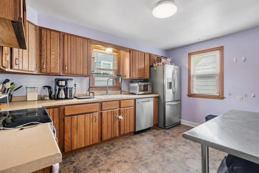 1530 S 19th St, Sheboygan, WI 53081 - #3