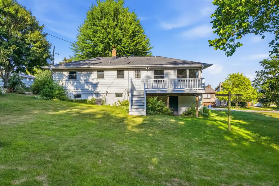 311 S High St, Port Washington, WI 53074 - #2