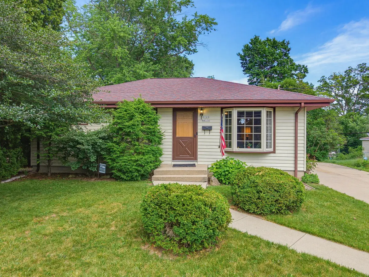 W169N8570 Sheridan Dr, Menomonee Falls, WI 53051 - #1