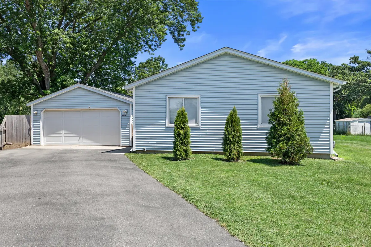 6636 124th St, Pleasant Prairie, WI 53158 - #1