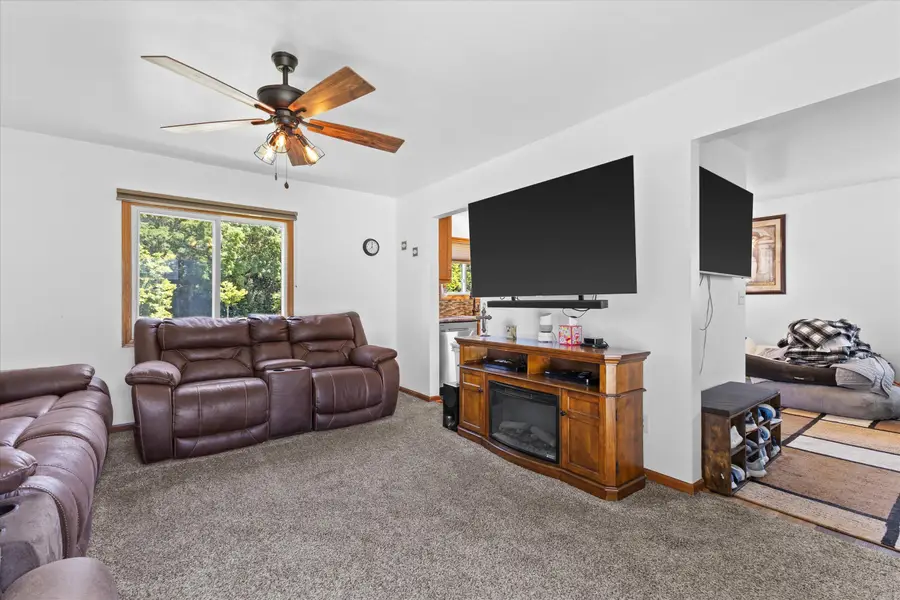 6636 124th St, Pleasant Prairie, WI 53158 - #3