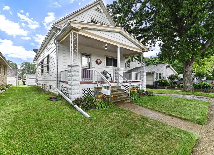 1521 Marquette Ave, South Milwaukee, WI 53172 - #2