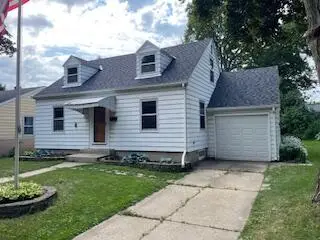 5315 W Arizona St, Milwaukee, WI 53219
