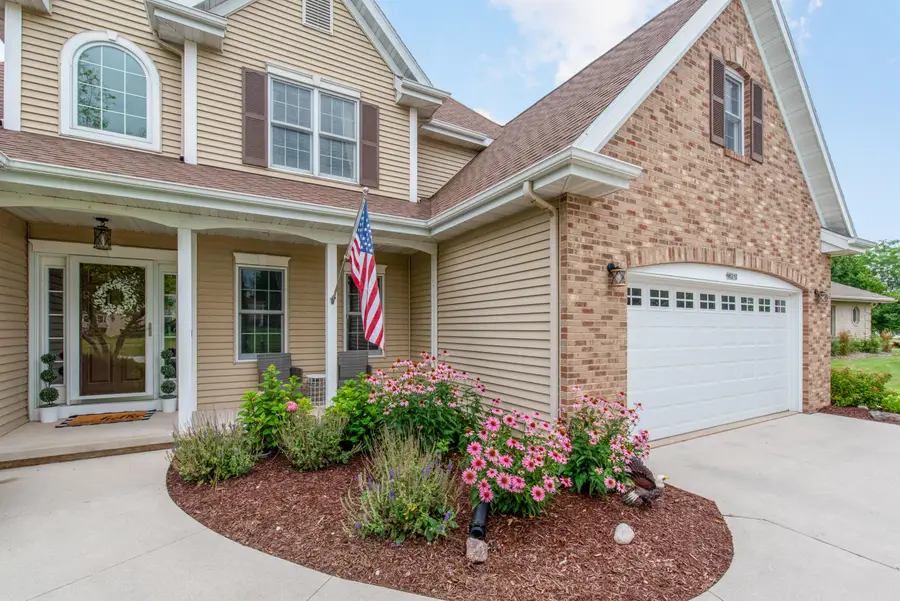 N6215 Kapur Dr, Sheboygan Falls, WI 53085 - #2