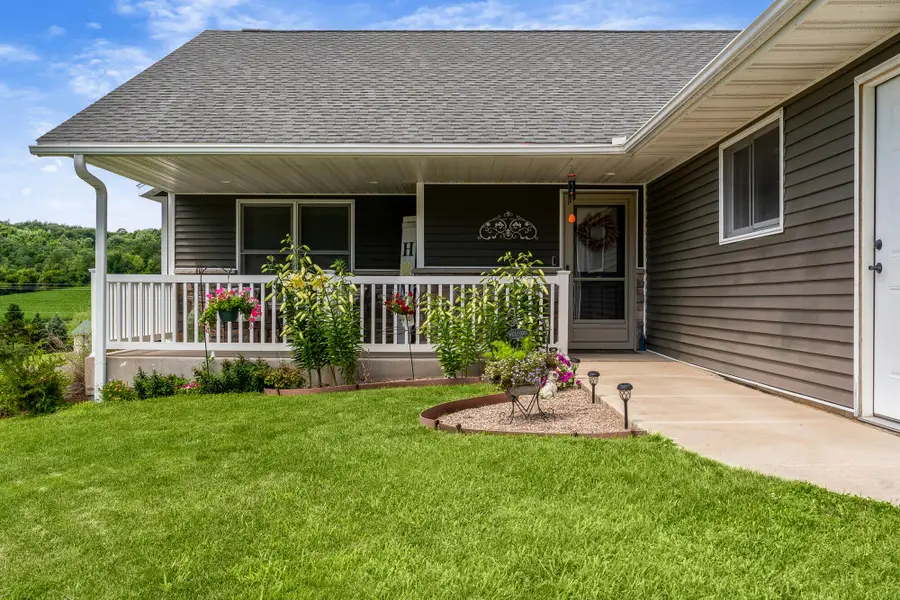 N8121 Badger Ln, Mindoro, WI 54644 - #3
