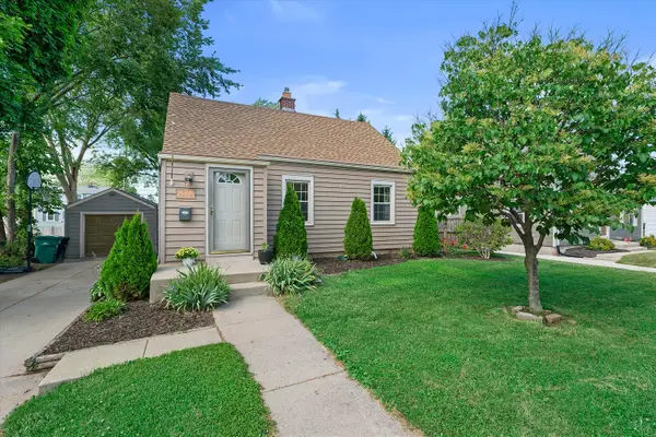N84W16278 Donald Ave, Menomonee Falls, WI 53051