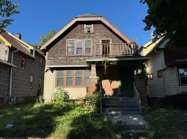 3327 N 17th St, Milwaukee, WI 53206 - #1