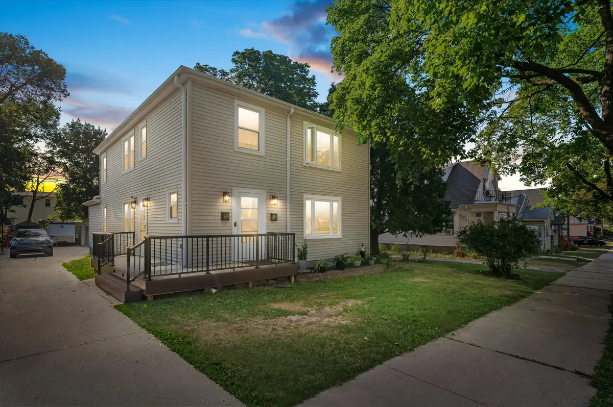 311 N 62nd St, Milwaukee, WI 53213 - #1