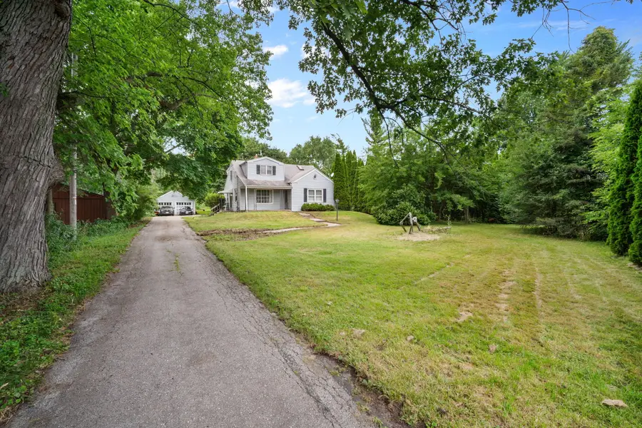 7333 N Green Bay Ave, Glendale, WI 53209 - #3